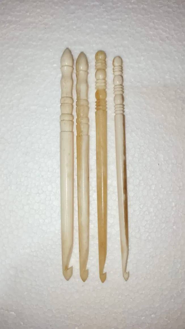 Natural Bone Pins Supplier for Global Buyers – Bulk Supply & Export from India - Buffalo Horn & Bone Pins - image 1