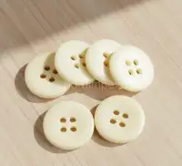 Buffalo Bone Buttons Wholesale – 4 Hole Natural Buttons - Front View